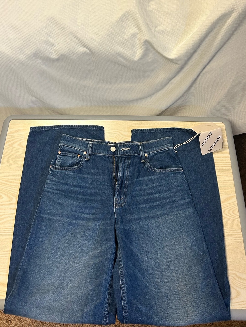 MOTHER The Spinner Zip Sneak Wide Leg Flare Jeans in Dark Blue Denim - Picture 3 of 9